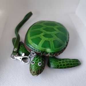 4/$50⭐️Handmade Green Turtle Coin Purse